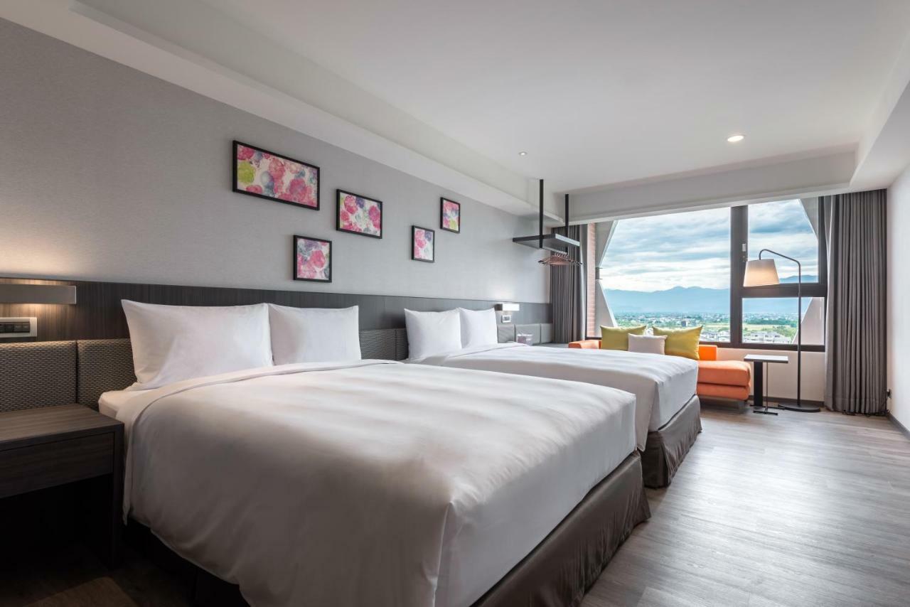 Lakeshore Hotel Yilan Quarto foto